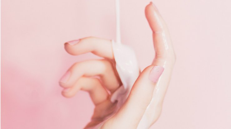 Θρέψη, ενυδάτωση, καταπράϋνση και αναδόμηση για τα χέρια!