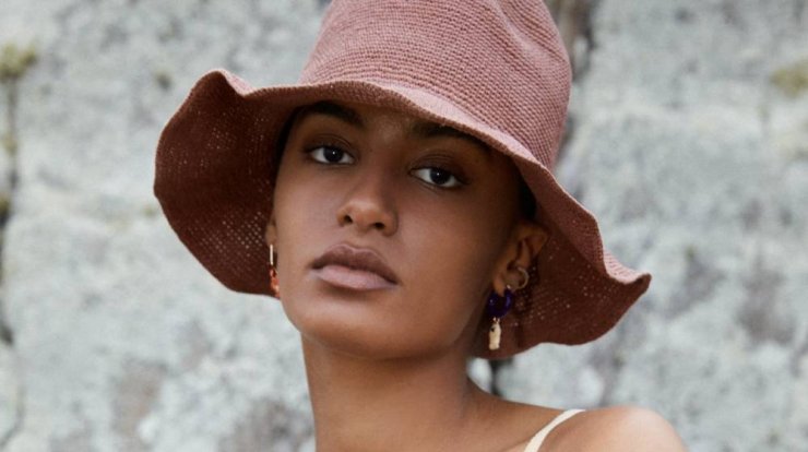 Τα 8 ωραιότερα καπέλα που ξεχωρίσαμε για την παραλία