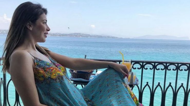 Ελένη Χατζίδου: Αποκάλυψε πόσα κιλά πήρε στον πέμπτο μήνα της εγκυμοσύνης της!