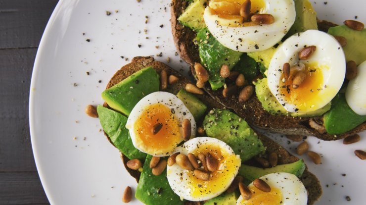 Σεροτονίνη και διατροφή: Όλα όσα πρέπει να γνωρίζετε