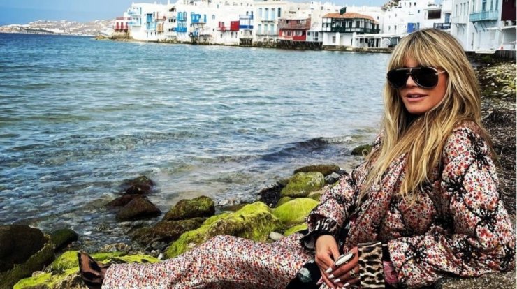 Heidi Klum: Αναστατώνει τα social media με την topless φωτογραφία που δημοσίευσε η ίδια στη Μύκονο