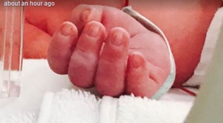 Γνωστός Έλληνας έγινε για δεύτερη φορά μπαμπάς!