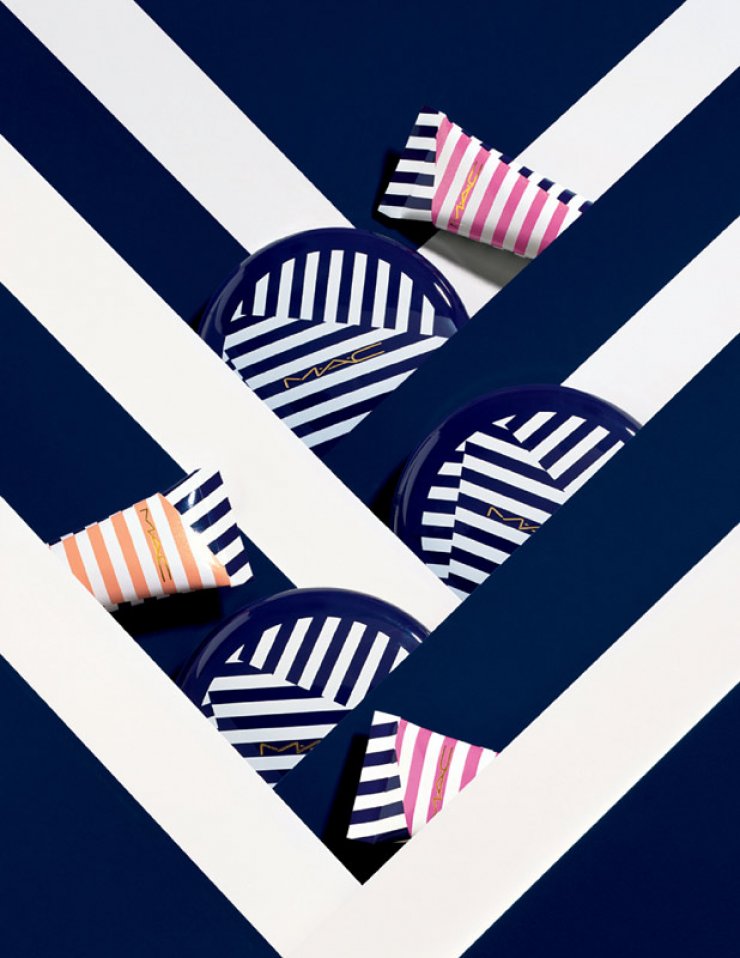 Κέρδισε προϊόντα M.A.C. "Hey, Sailor"!