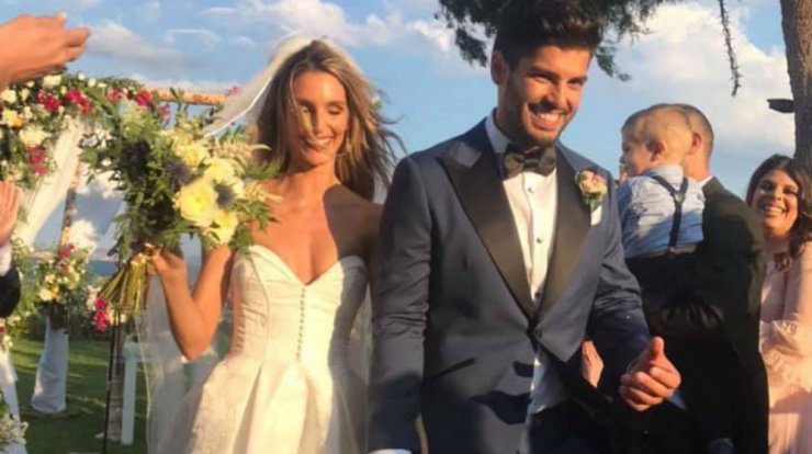 Ο κούκλος γιος Κύπριου επιχειρηματία παντρεύτηκε με την εκλεκτή της καρδιάς του