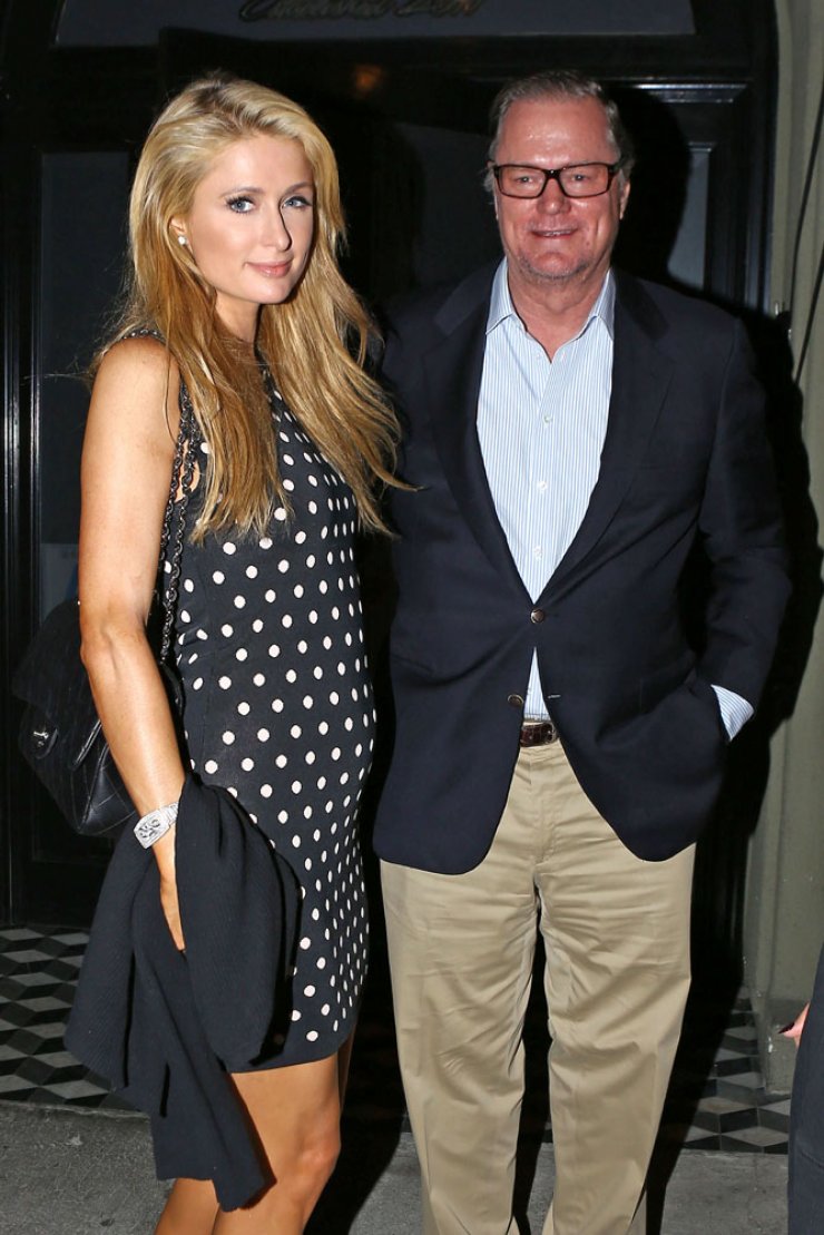 Η Paris Hilton γιόρτασε τη γιορτή του πατέρα [εικόνες]