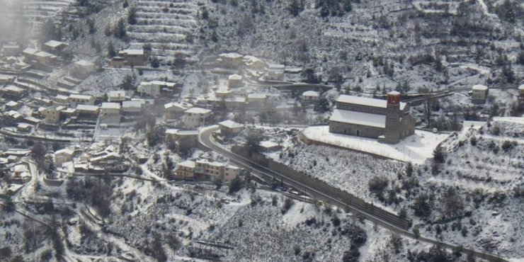 Χιόνια και στα ημιορεινά - Η κατασταση του οδικού δικτύου