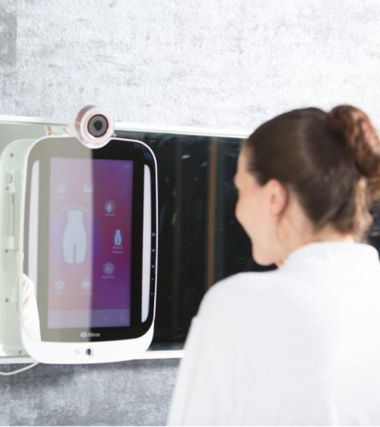 Ο "μαγικός" καθρέφτης που φτιάχνει τις ατέλειές μας!