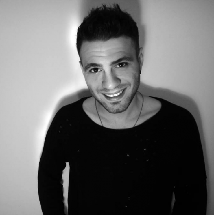 Δείτε τη σύντροφο του Hovig! [εικόνες]