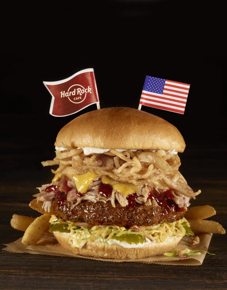 "Παγκόσμια" περιοδεία burgers στο Hard Rock Cafe