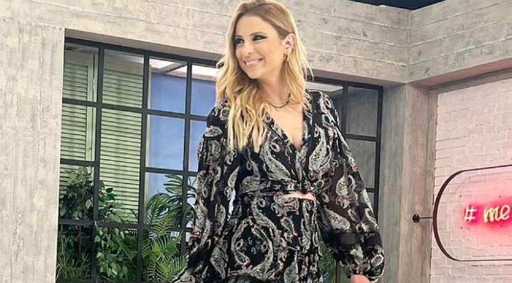 Νεαρή δήλωσε ότι ήθελε να γίνει σαν την Αριστοτέλους και η Χριστιάνα της παραχώρησε τη θέση της! [βίντεο]