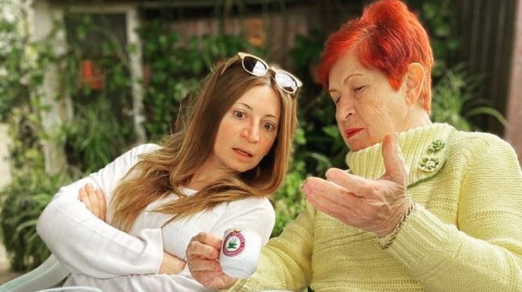 Χριστιάνα Αρτεμίου: Η παρατήρηση που της κάνει η μητέρα της για την εμφάνισή της! [βίντεο]