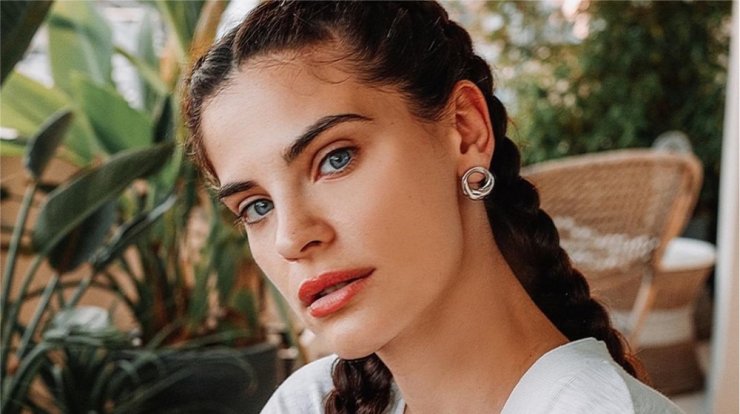 Χριστίνα Μπόμπα: Αποκαλύπτει αν έχει κολλήσει και πάλι κορωνοϊό [εικόνα]