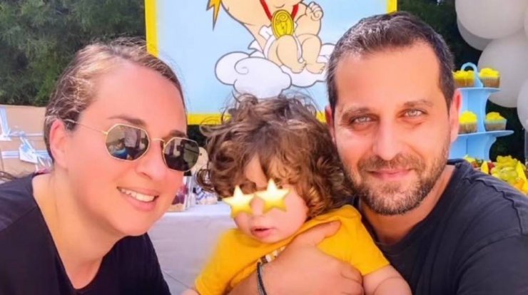 Πάνος Μακρής – Χριστίνα Τσέλεπου: Το πάρτι για τα πρώτα γενέθλια του γιου τους [εικόνες]