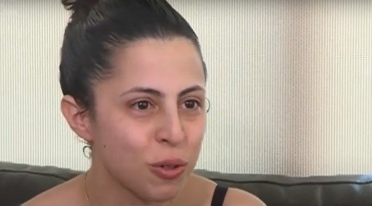 Η μητέρα τετραδύμων που συγκινεί ζητώντας τη στήριξη του κράτους που παραμένει απόν! [βίντεο]