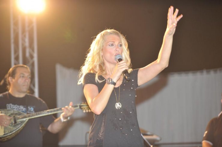 Η Νατάσσα Θεοδωρίδου στο Breeze