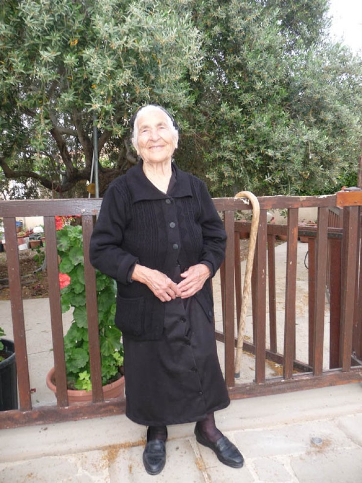 Η αυθεντική Κύπρος: μαθήματα ζωής και θανάτου από μια 90χρονη