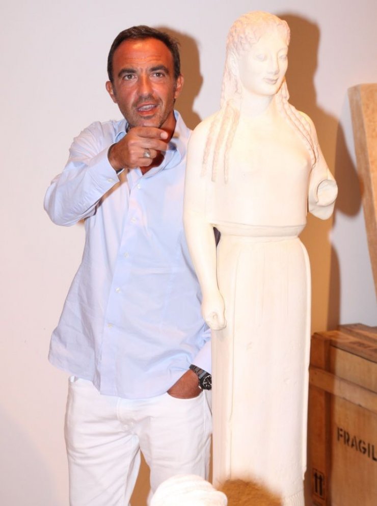 Δείτε το γραμματόσημο με την προσωπογραφία του Νίκου Αλιάγα