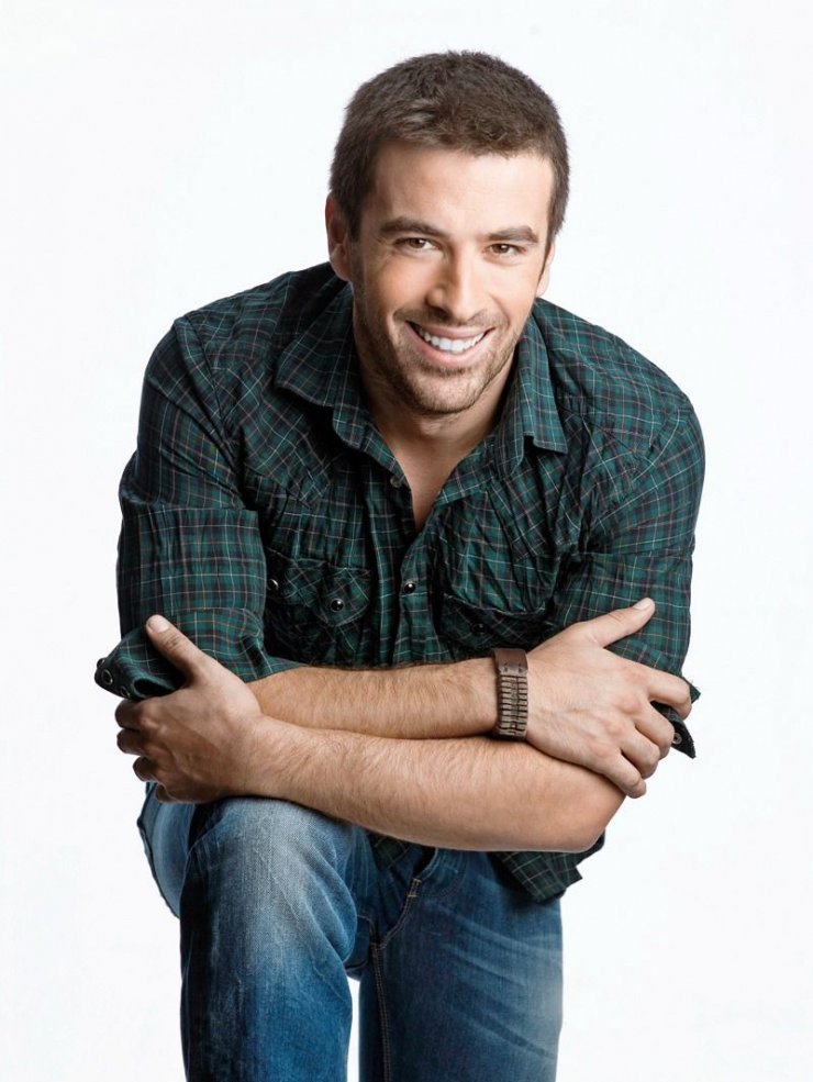 Γιάννης Αϊβάζης: Το δημοσίευμα που τον ήθελε νεκρό και το ξέσπασμα του!