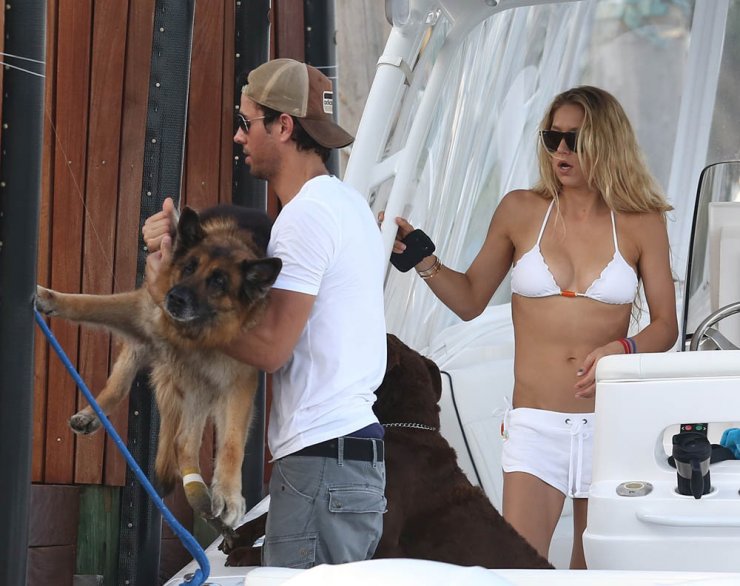 Enrique Iglesias: Μετακομίζει σε νέα έπαυλη με την αγαπημένη του!