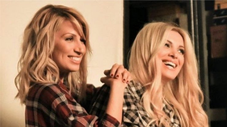 Ηλιάκη - Καινούργιου: Ο διάλογος στο instagram για τα παιδιά τους [εικόνα]