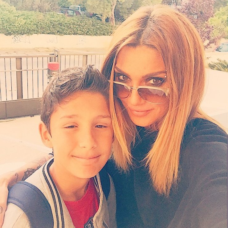 Ο γιος της Αγγελικής Ηλιάδη έχει αδερφή και δεν το γνωρίζαμε! [βίντεο]