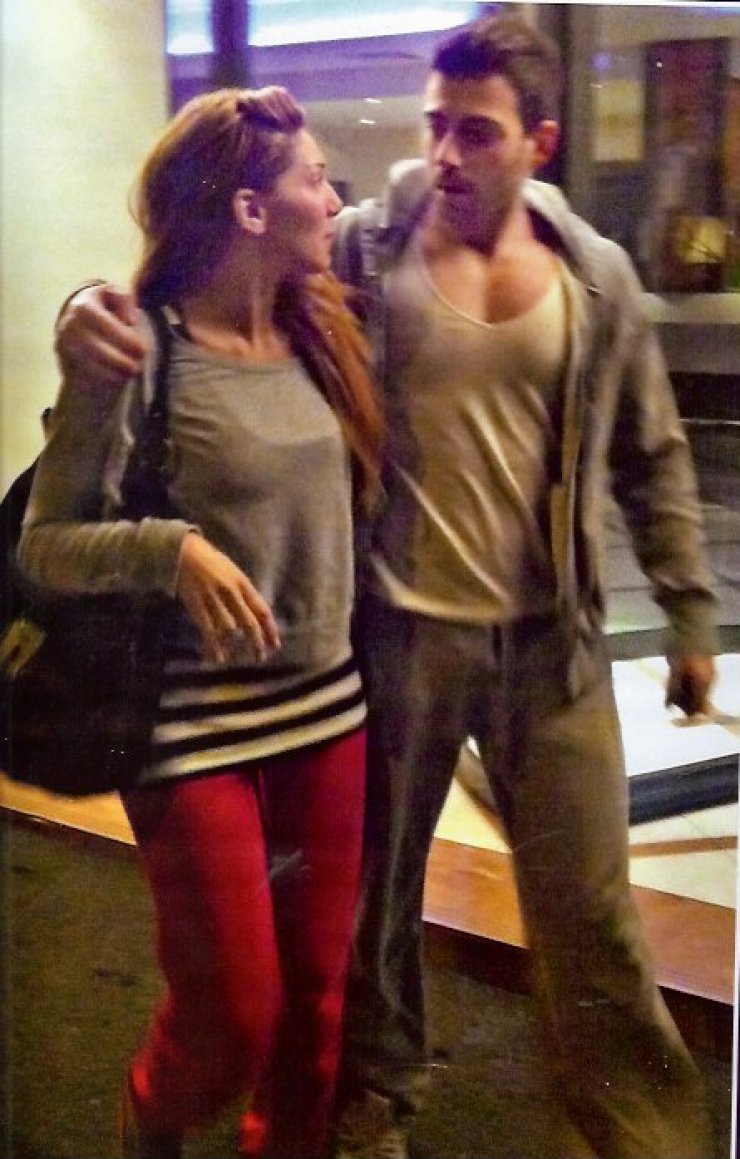 Στο Βόλο αγκαλιά με μελαχρινό νεαρό η Αγγελική Ηλιάδη