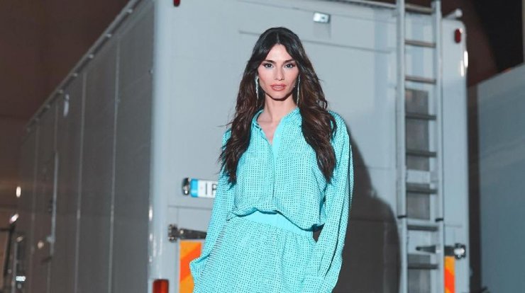 Ηλιάνα Παπαγεωργίου: Η ανοιξιάτικη τάση που υιοθέτησε και αξίζει να αντιγράψεις