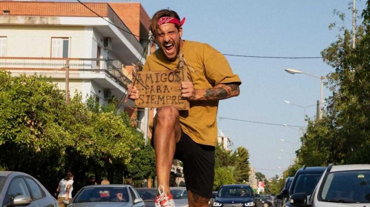 Η συνάντηση γνωστής στους κοσμικούς κύκλους Κύπριας με τον φιναλίστ του "Survivor" Ηλία Μπόγδανο!