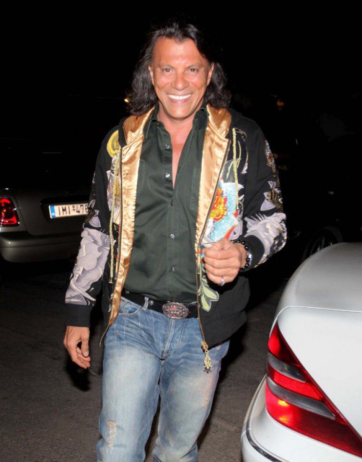 Ηλίας Ψινάκης: Το παραδέχθηκε! Με ποιον πασίγνωστο Έλληνα είναι ερωτευμένος;