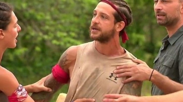 "Survivor": Έχασε τη ψυχραιμία του και βγήκε εκτός εαυτού ο Ηλίας Μπόγδανος προς τον Αλέξη Παππά [βίντεο]