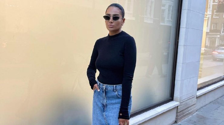 Αυτός είναι ο πιο stylish τρόπος να φορέσεις τη denim φούστα την άνοιξη