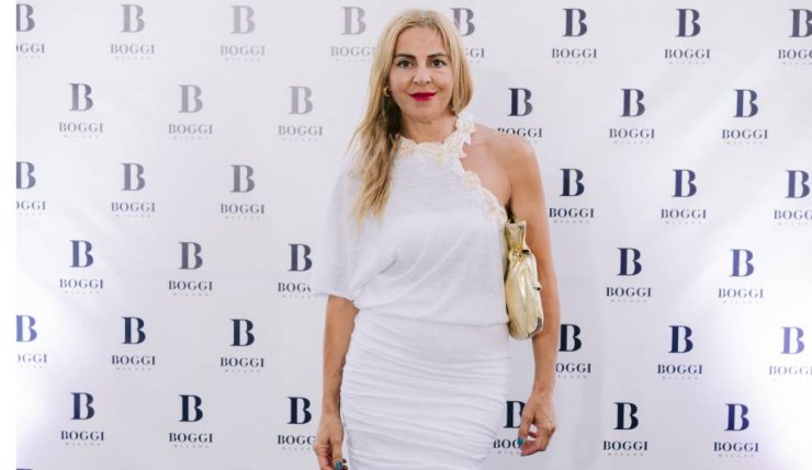 Νάταλι Κωνσταντινίδου: O cool και stylish τρόπος που φόρεσε τη σαλοπέτα