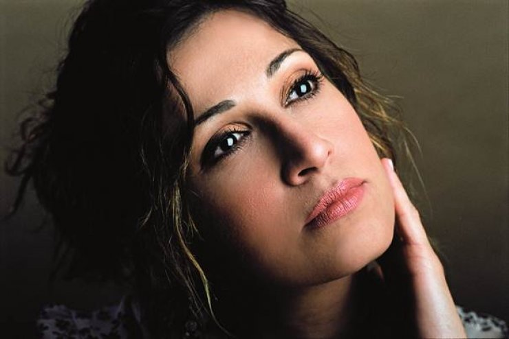 Η Ελένη Πέτα επέστρεψε