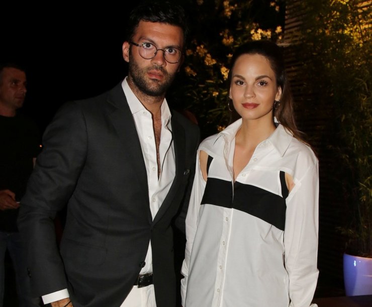 Δείτε την πανέμορφη νέα σύντροφό του σεφ της Ελένης Μενεγάκη και πρώην συντρόφου της Πατρίτσια Μίλικ Περιστέρη