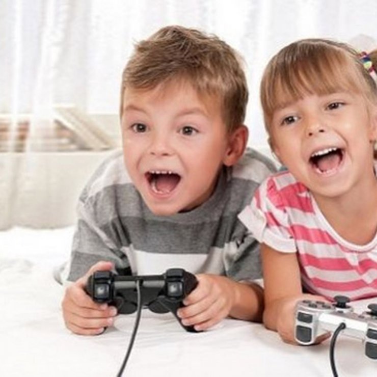 Ηλεκτρονικά παιχνίδια και παιδί! Πότε να ανησυχήσουμε; 