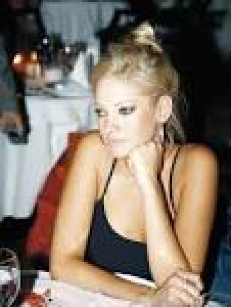 Πάγωσαν όλοι με τη νέα εικόνα της Τζούλιας Αλεξανδράτου με μαγιό