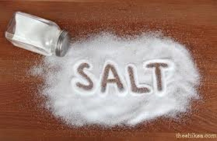 Αλάτι: Ποιοι πρέπει να το αποφεύγουν και γιατί