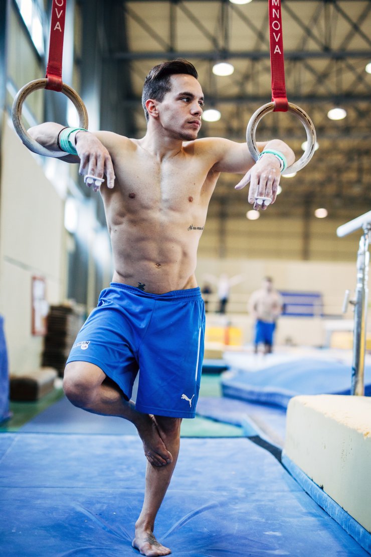 Γνωστή Ελληνίδα η σύντροφος του Λευτέρη Πετρούνια