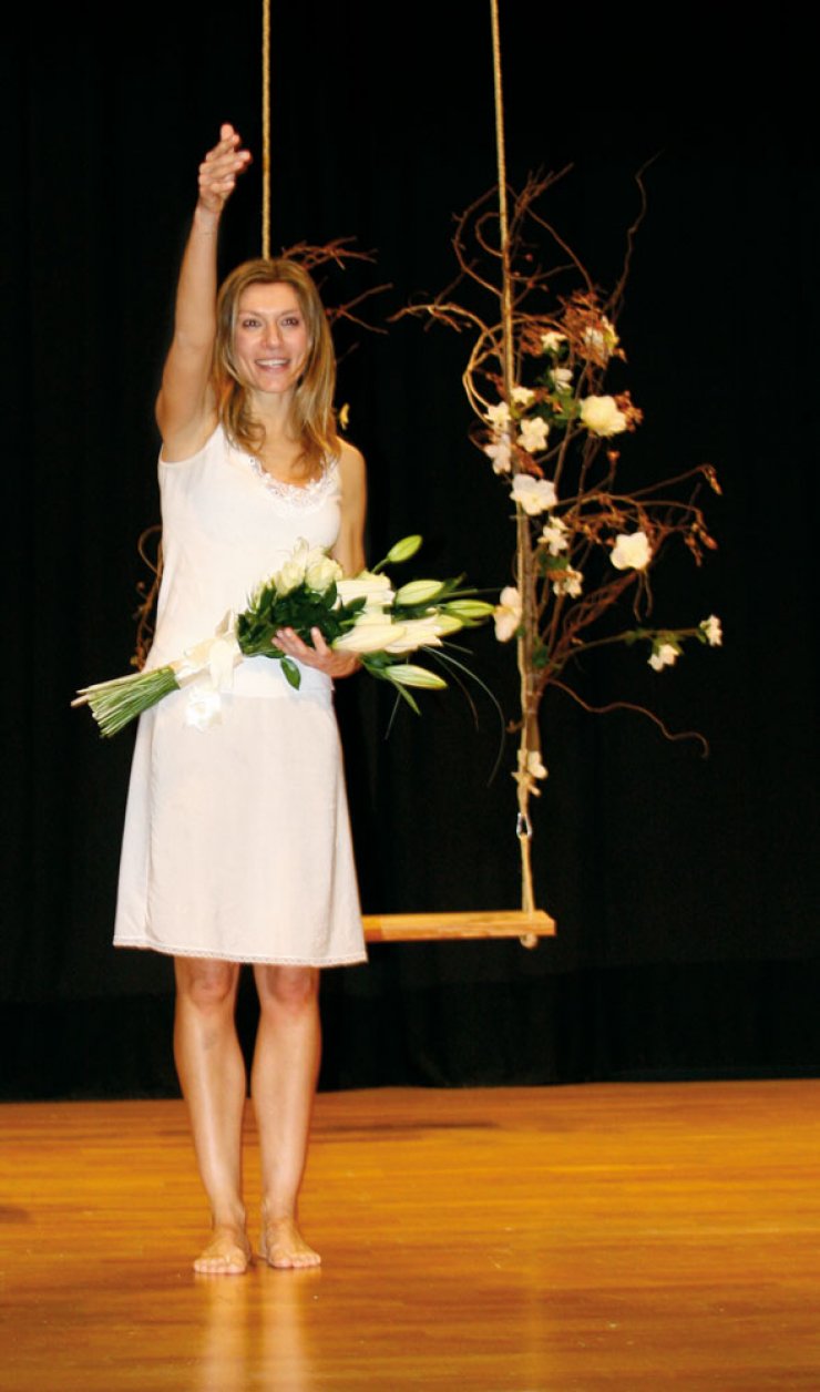 Ζέτα Δούκα: Καταχειροκροτήθηκε στην Πάφο