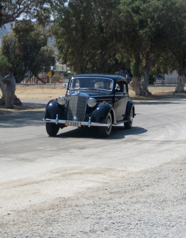 Η 1η δημοπρασία κλασικών και παλαιών αυτοκινήτων στην Κύπρο
