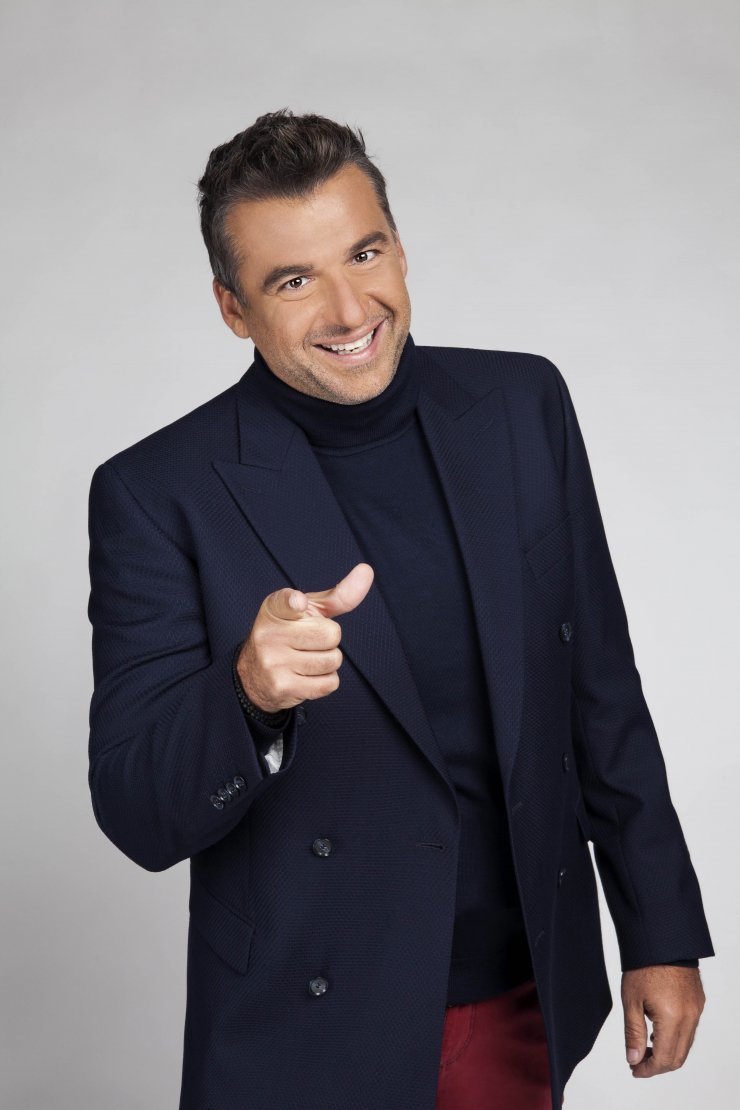 Θα είναι αυτή η νέα κούκλα σύντροφός του Γιώργου Λιάγκα;