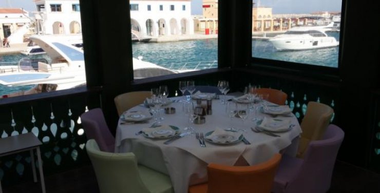 Πυξίδα (Μαρίνα Λεμεσού)