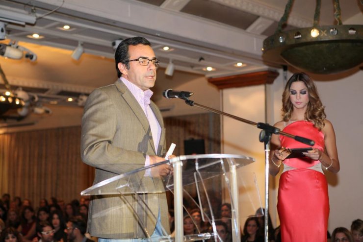 Ποιοι επώνυμοι περπάτησαν στην πασαρέλα για το "Color Up Your Life"