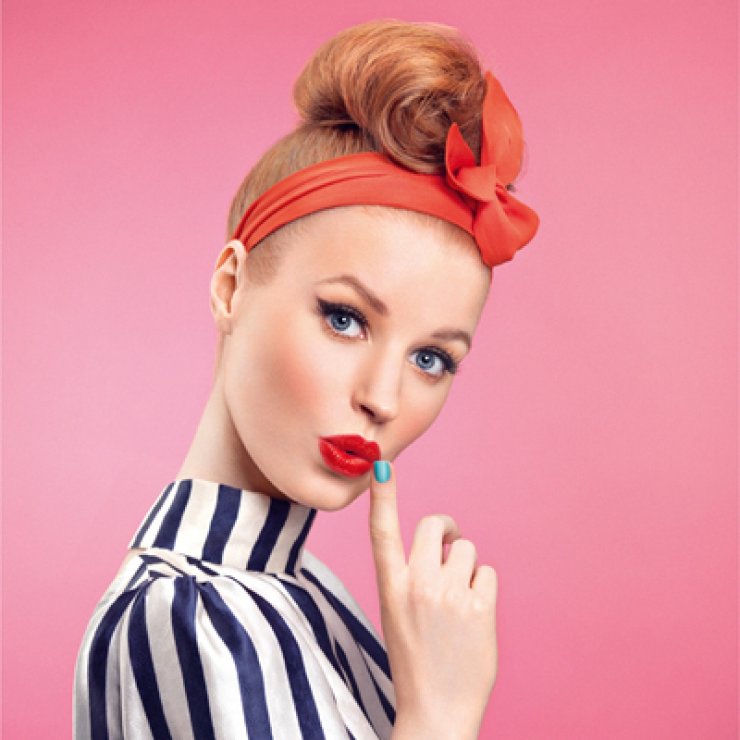 Pin Up: Μια διαχρονική πρόταση μακιγιάζ από τα INGLOT