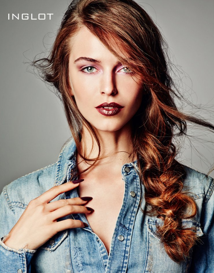 Purple Rain: Μωβ αποχρώσεις σε ένα make up look!