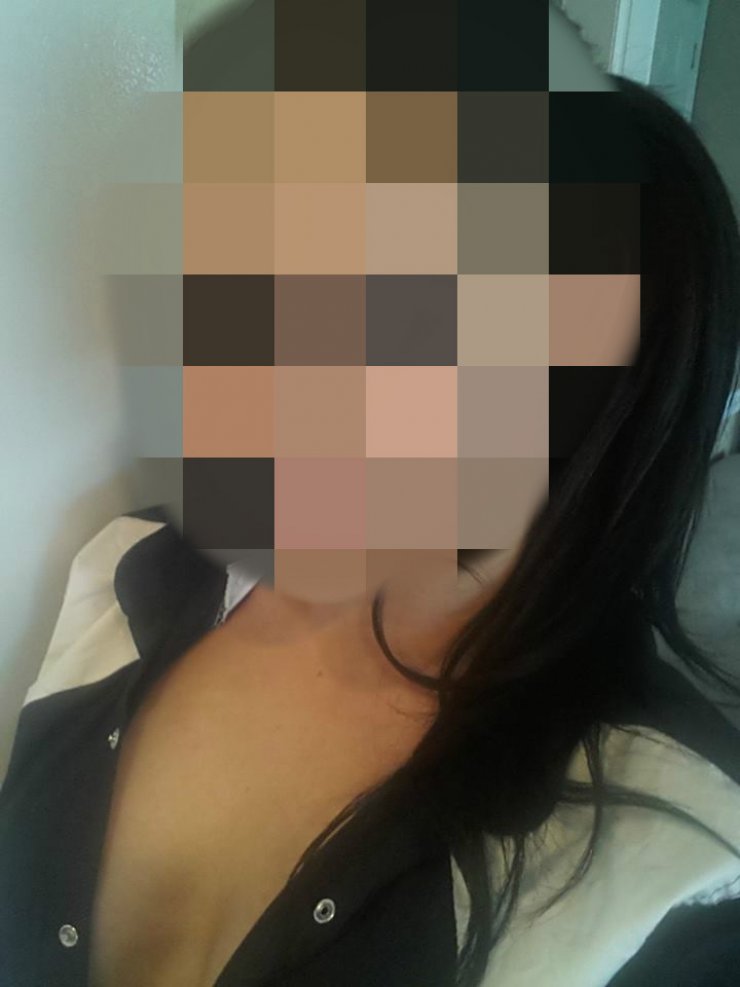 Γνωστή Ελληνίδα ηθοποιός τα “πέταξε” όλα στο αεροπλάνο!