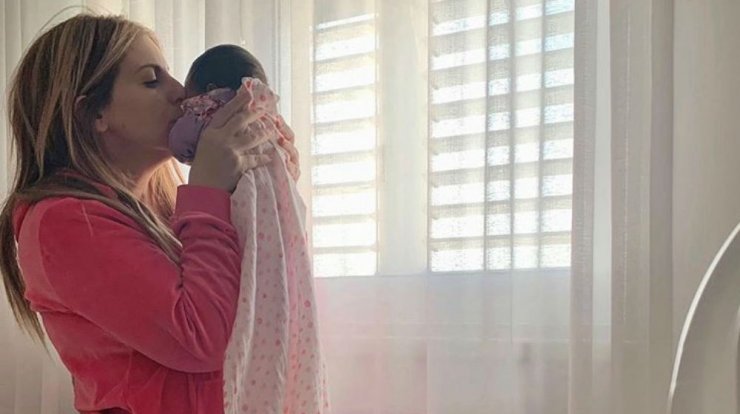 Ιωάννα Κασουλίδου: Η συγκινητική εξομολόγησή της για τις δυσκολίες που βίωσε στην εγκυμοσύνη!