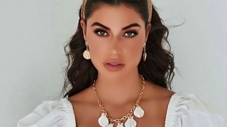 Ιωάννα Μπέλλα: Βόλτα στη Μύκονο με τον Κύπριο σύντροφό της [βίντεο] 