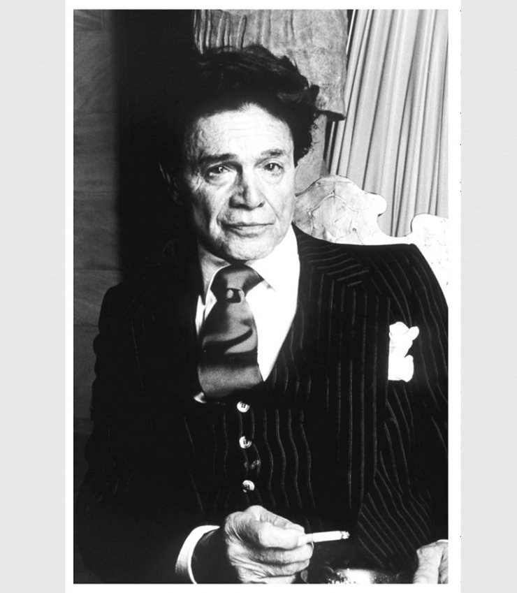 Συνέντευξη - χείμαρρος: «Ο Ψινάκης είχε ψύχωση με τον Ιόλα, τον αντέγραφε στην ομιλία και το ντύσιμό του»