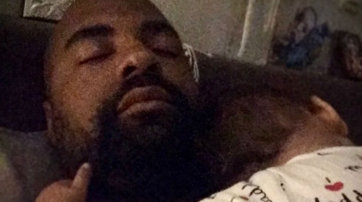 Ησαΐας Ματιάμπα:Tα σπάνια φωτογραφικά κλικ με τον γιο του που ανήρτησε [εικόνες]